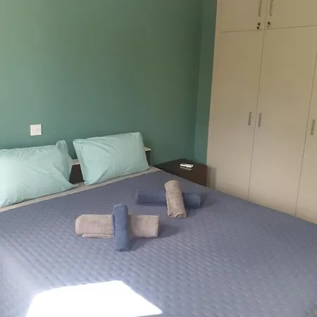 Nick Del Mar Apartment